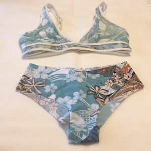 Sold❗️Victoria’s Secret Bralette/underwear Set